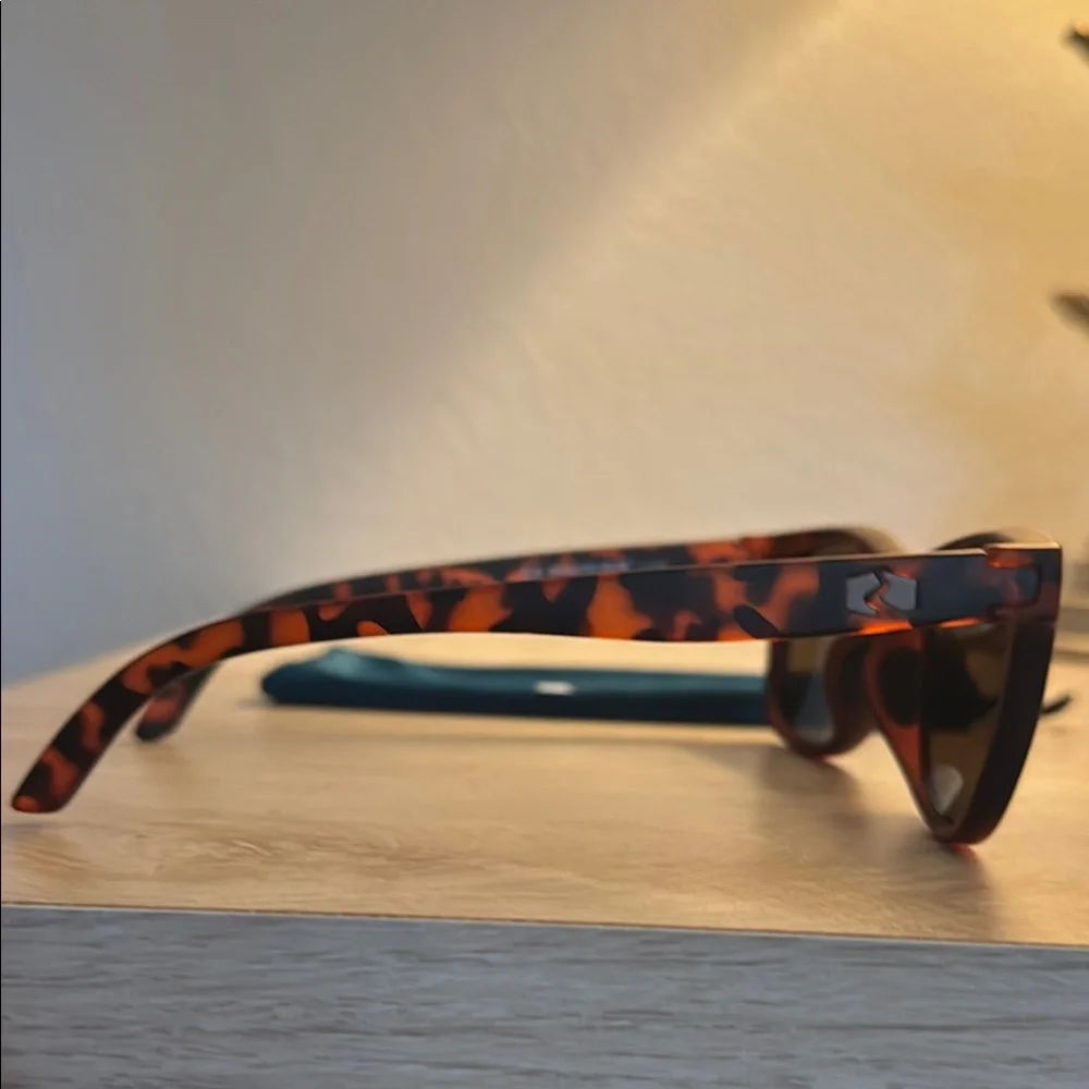 Rheos Nautical Eyewear Floating Tortoise Shell Sunglasses with Blue Lenses - Picture 2 of 4